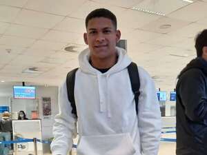 Diego León, rumbo a Inglaterra para jugar en el Manchester United - Cerro Porteño - ABC Color