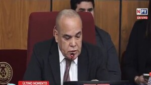 Basilio "Bachi" Núñez concluye su periodo como presidente del Congreso e inicia uno nuevo