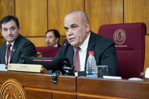 «Bachi» Núñez presenta informe de gestión y asume otro periodo por 2 años