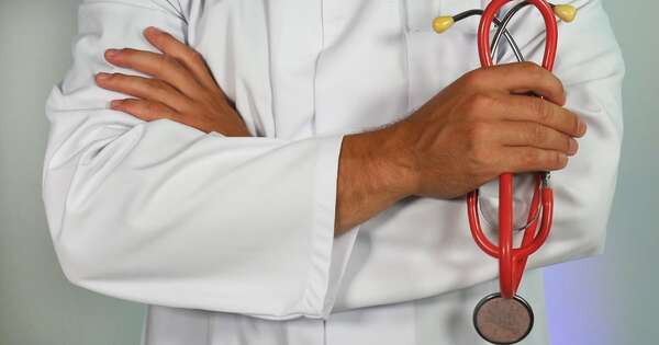 La Nación / Buscan cubrir el déficit de médicos especialistas para trabajar en Unidades de Salud Familiar