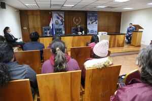 Estudiantes del Colegio Santa Clara visitaron el Palacio de Justicia