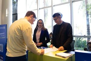 Banco Continental y el MIC impulsan la digitalizaci贸n de mipymes en Encarnaci贸n