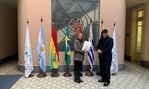 UNE suscribe convenio con la Secretaría del MERCOSU