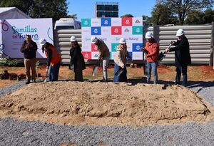 Gobierno inicia obras de centros para la primera infancia en 20 distritos del país - El Trueno