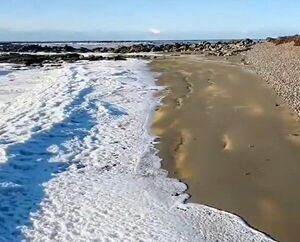 Bajas temperaturas en la región: el frío llega a cero en Paraguay y playas argentinas se congelan