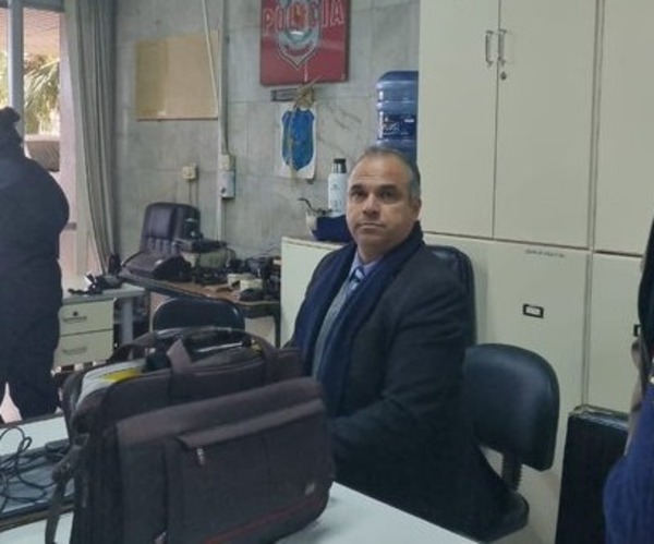 Sin portación legal, abogado intentó meter un arma de fuego al Palacio de Justicia - ADN Digital
