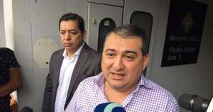 La Nación / Fiscalía sostiene que existen elementos suficientes para imputar al intendente Luis Yd