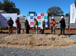 Gobierno inicia la construcción de 20 centros para la primera infancia con apoyo de Itaipú - ADN Digital