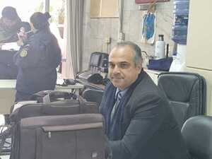 Detienen a abogado en el Palacio de Justicia tras intentar ingresar con un arma de fuego - PDS RADIO Y TV