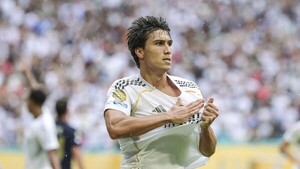 Real Madrid gana y avanza a los cuartos del Mundial de Clubes