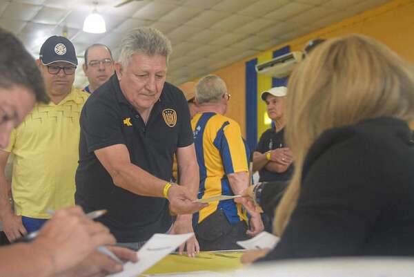 Sportivo Luqueño: Romerito dio un paso al costado - Fútbol - ABC Color