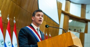 Peña habla de transformaciones históricas y carga contra los "sin votos" de la oposición