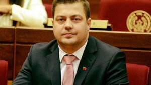 Intendente recibe condena por agredir al senador Colym Soroka