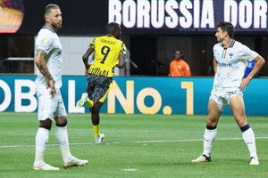 Versus / Dortmund vence al Monterrey y frustra el reencuentro entre el Madrid y Ramos