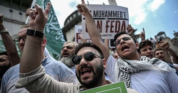 La Nación / Turquía: presunta caricatura de Mahoma genera enfrentamientos