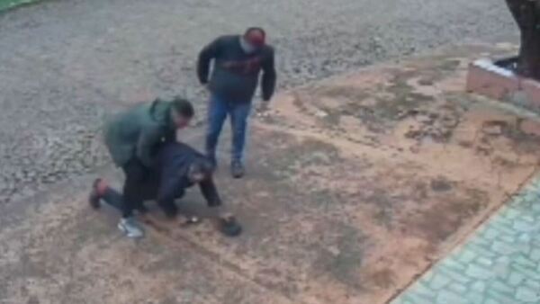 Abuelo se atragantó con un pedazo de asado y un Lince le salvó