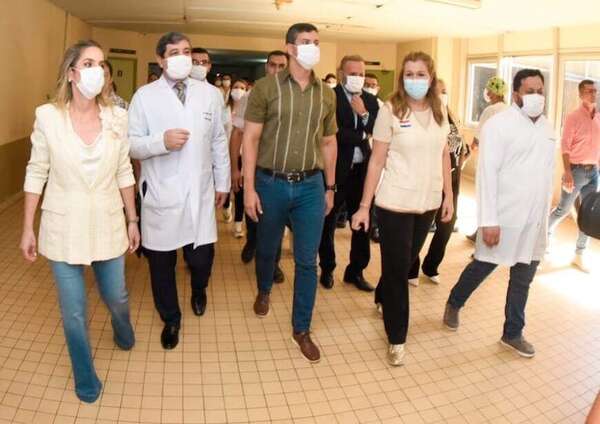 Santiago Peña olvidó urgentes necesidades del Hospital Nacional, que es “una bomba de tiempo” - Nacionales - ABC Color