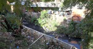 Diario HOY | Vecinos de la zona del arroyo Ferreira piden urgente intervención para recuperar puente