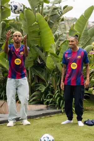 El Barcelona revela un novedoso degradado en su equipación 2025-26 - Fútbol Internacional - ABC Color