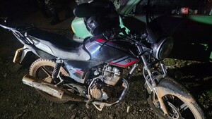 Recuperan moto Bolt tras persecución policial en Ciudad del Este