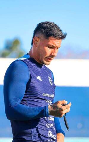 2 de Mayo: Mati Cáceres retorna al máximo nivel del fútbol - 2 de Mayo - ABC Color