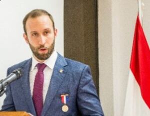 Peña nombra al sobrino de Cartes como director de Ceremonial de Presidencia - Nacionales - ABC Color