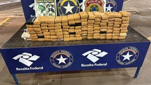 Hallan crac y marihuana en vehículo de un paraguayo en Brasil