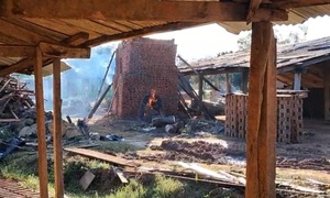 Un trabajo duro y a la intemperie es el sacrificio oculto tras cada ladrillo en el barrio Costa Alegre - OviedoPress