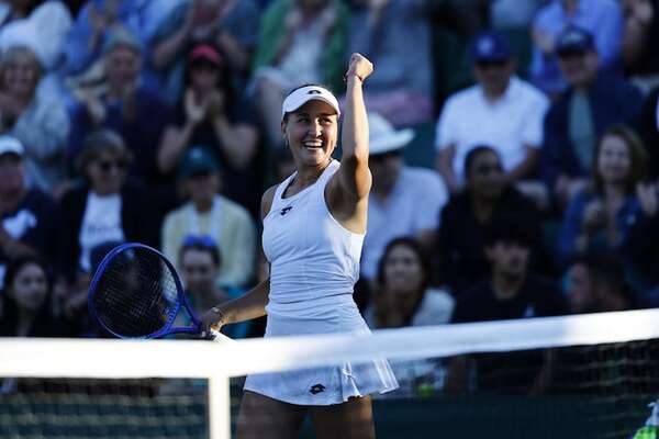 Otro golpe en Wimbledon: Rakhimova elimina a Jasmine Paolini - Polideportivo - ABC Color