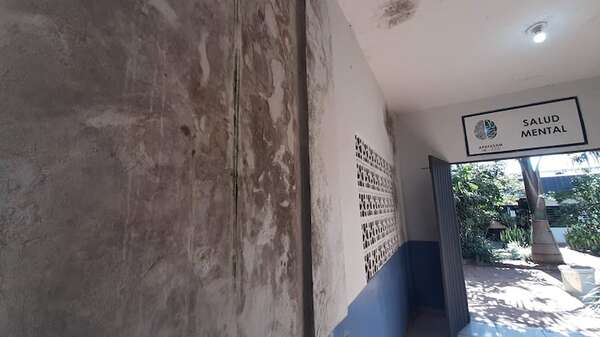 Sin infraestructura adecuada, insumos ni medicamentos en el hospital de referencia de Alto Paraná - ABC en el Este - ABC Color