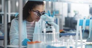 CONACYT invita a postular al SISNI para fortalecer la carrera científica en Paraguay