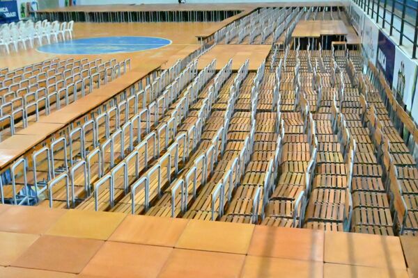 Muebles escolares nuevos fueron retirados para «ser tirados a un patio baldío», denuncia intendente