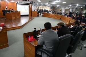 Asunción: Junta rechazó compra de computadoras por G. 3.430 millones - Nacionales - ABC Color