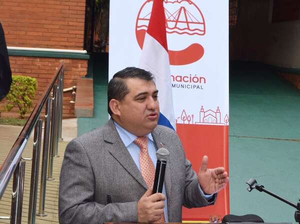 Opositores denuncian persecución y analizan lista única en próximas elecciones - Política - ABC Color