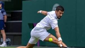 Plácida victoria de Djokovic hacia la tercera ronda