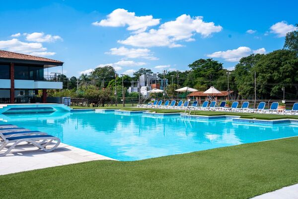 Yacht & Golf Club Paraguayo eleva su categor铆a global e ingresa al Tribute Portfolio de Marriott Bonvoy