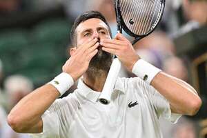Wimbledon: Djokovic avanza como en el patio de su casa - Polideportivo - ABC Color