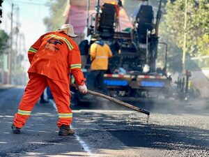 Plan Central 2 asfalta calles estratégicas para la circulación vial en San Lorenzo - .::Agencia IP::.