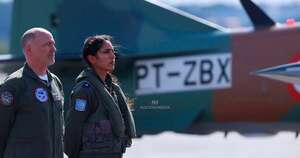 La Nación / Cynthia Orué, la primera paraguaya en pilotar un Super Tucano