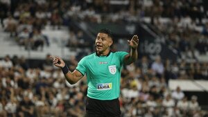 Árbitros de la primera fecha del Clausura 2025