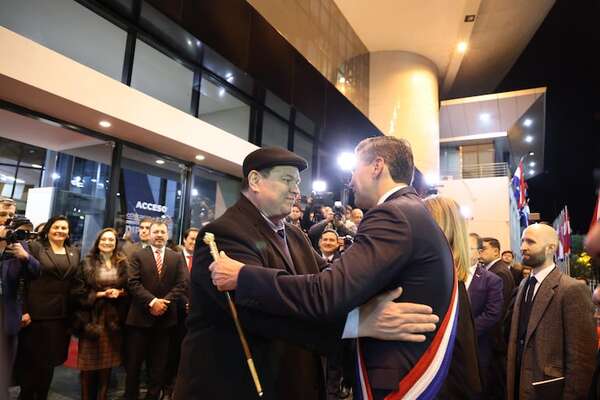 Liberocartista anuncia que planteará modificaciones a la “jubilación vip” de los parlamentarios para salvar la Caja - Política - ABC Color