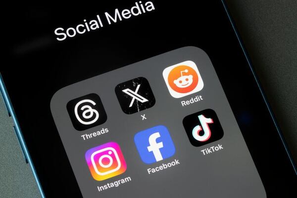 Facebook transforma todos sus videos en reels y otras noticias - Tecnología - ABC Color