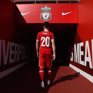 Liverpool retira el dorsal número 20 en honor a Diogo Jota - Fútbol Internacional - ABC Color
