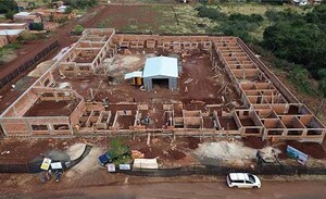 Gobernador verifica avances del nuevo Hogar de Ancianos en Hernandarias | DIARIO PRIMERA PLANA