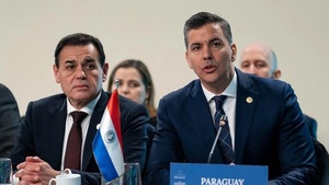 Santiago Peña cuestiona falta de avances en integración del Mercosur ante otros presidentes