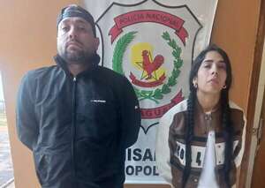 Detienen a pareja chilena por presunto robo de celulares en tienda de shopping - Policiales - ABC Color