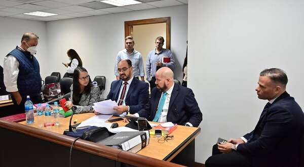 Soler se presentaría para cumplir pena a 4 años de cárcel por corrupción - Nacionales - ABC Color