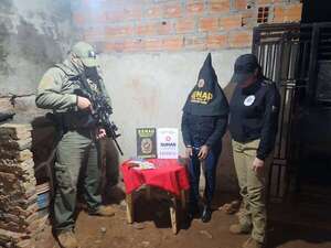 Concepción: detienen a presunta microtraficante que ocultaba dosis de cocaína en un abrigo con doble forro - Nacionales - ABC Color