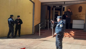 Mujer que fue herida en atentado a consulado podría perder el brazo - Noticiero Paraguay
