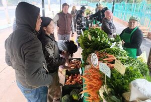 Familias ofertan productos sin intermediarios en ferias simultáneas en San Lorenzo y Lambaré - .::Agencia IP::.